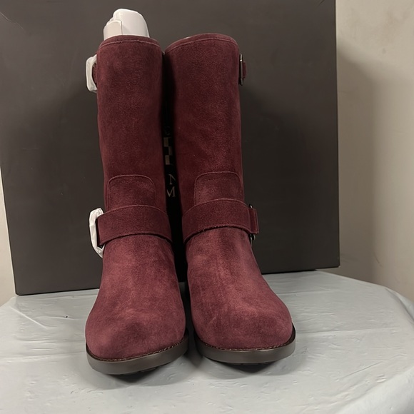 NIB Vince Camuto Women’s Wadelyn Leather Round Toe Mid-Calf Boot, Red - 6.5 - Picture 4 of 13